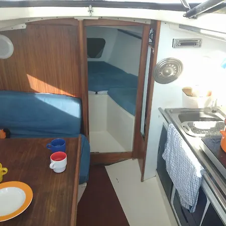 Boat * Calais