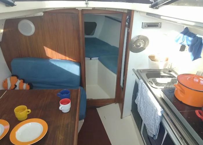 Boat * Calais