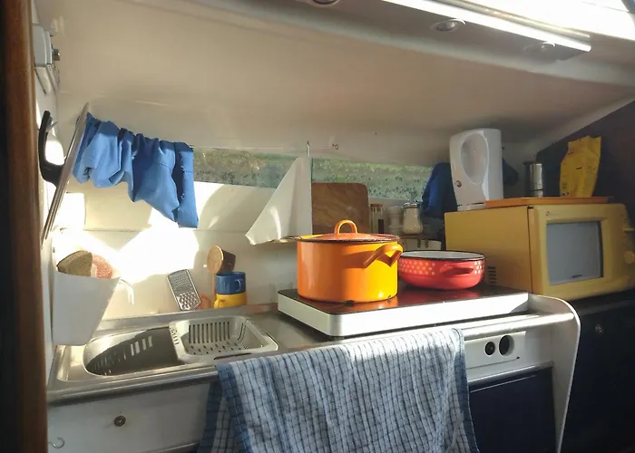 Boat Bateau-hôtel *